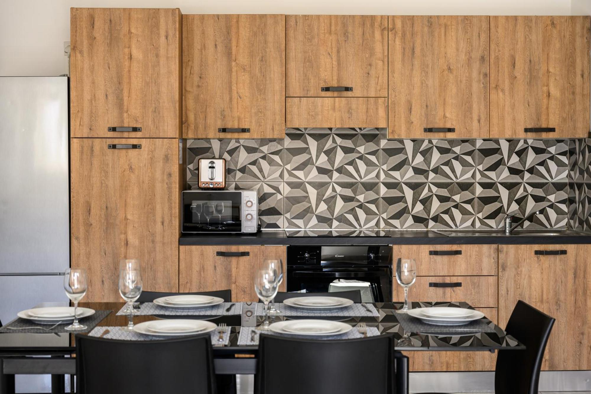 F9 3, Private Two Single Beds With Shared Bathroom In Shared Flat Séjour chez l'habitant *