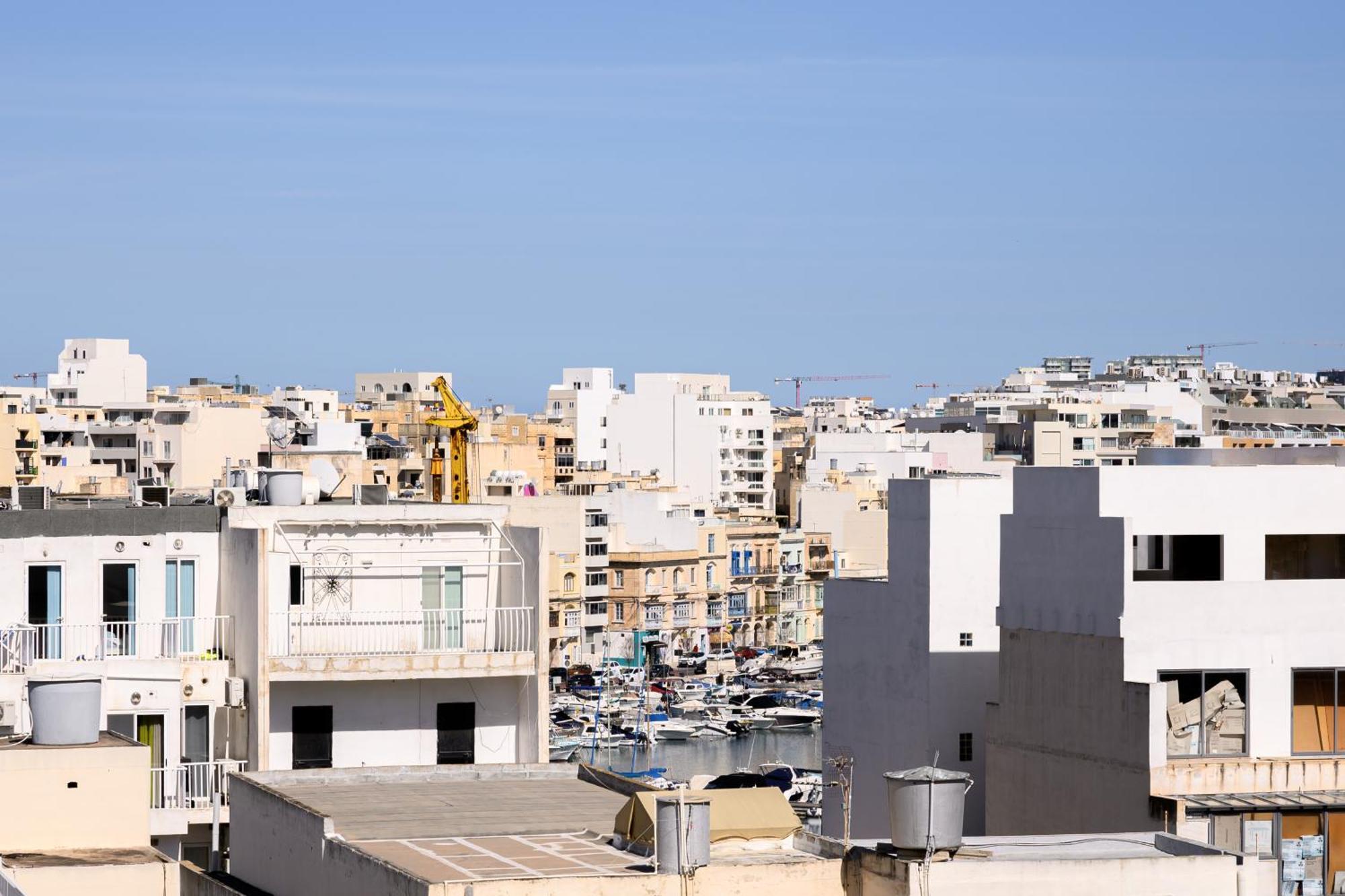 F9 3, Private Two Single Beds With Shared Bathroom In Shared Flat Séjour chez l'habitant Msida